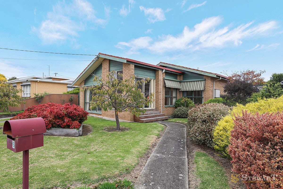 6 Toorak Crescent, Colac, VIC, Colac - Image 1
