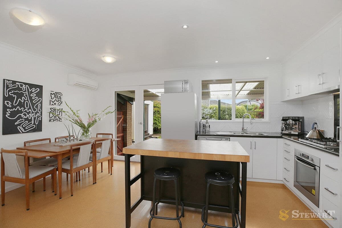 54 Balnagowan Avenue, Colac, VIC, Colac - Thumbnail 2