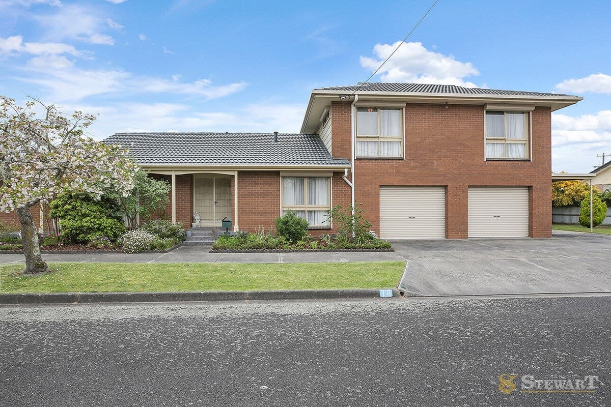 10 and 10A Toorak Crescent, Colac, VIC, Colac - Thumbnail 2