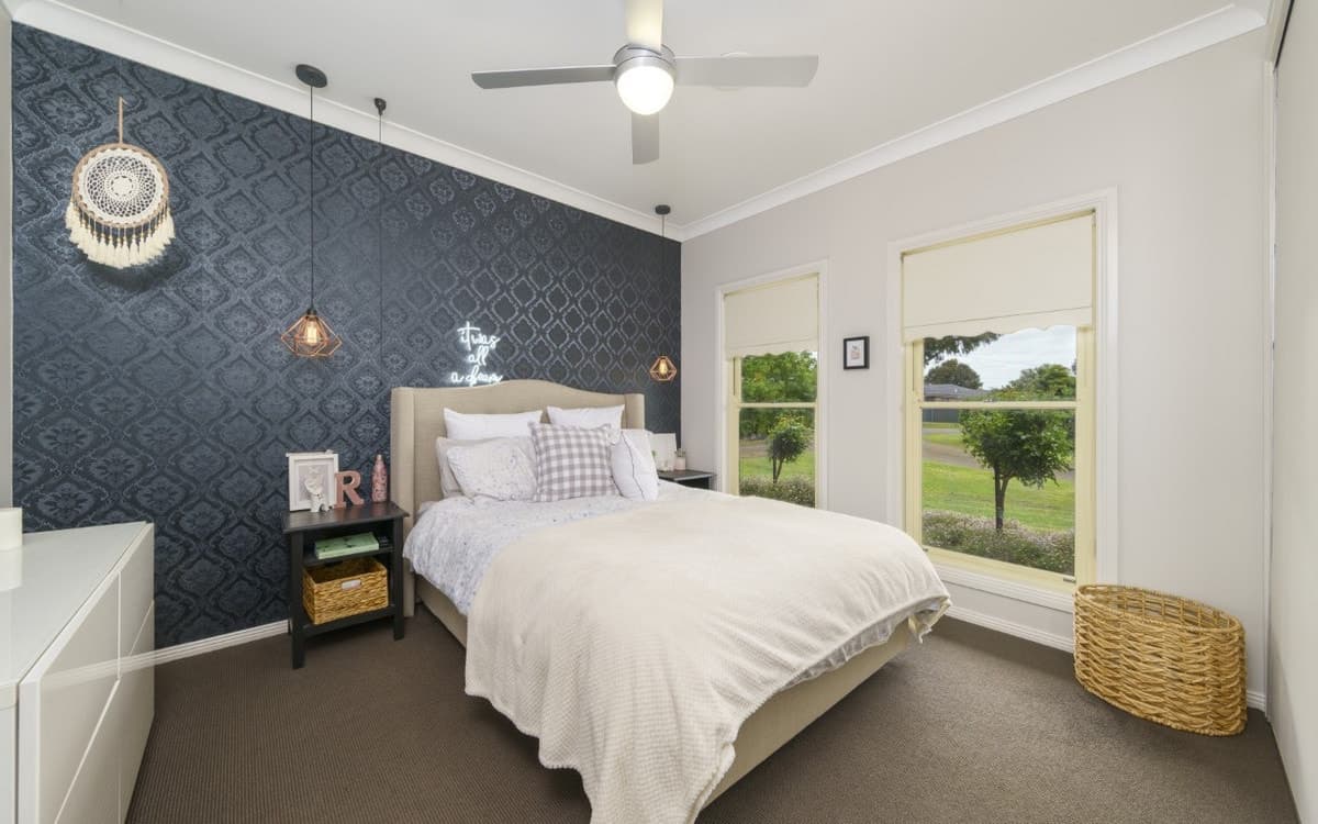 19 Blandford Street, Cobden, VIC, Cobden - Thumbnail 4