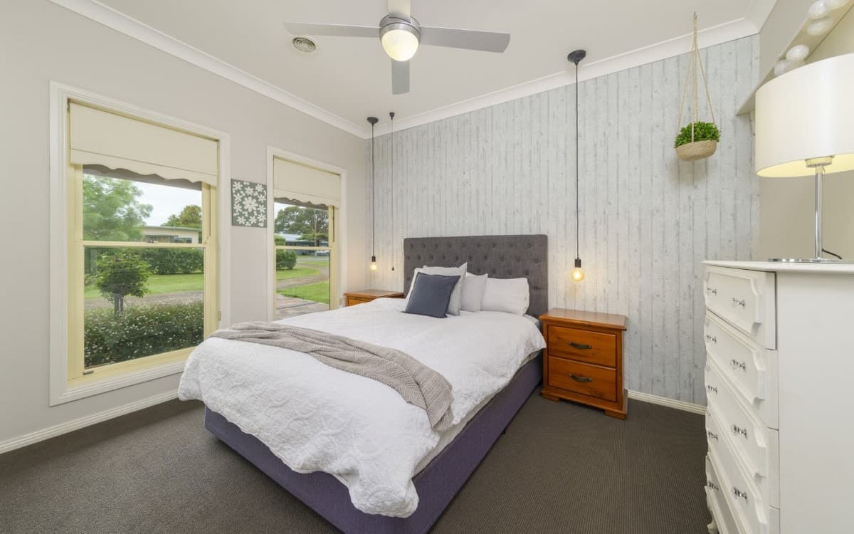 19 Blandford Street, Cobden, VIC, Cobden - Thumbnail 7