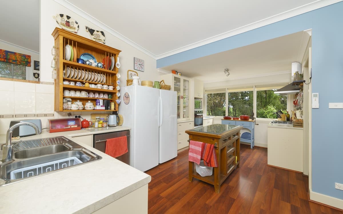 69 Cochranes Road, Bookaar, VIC, Bookaar - Thumbnail 2