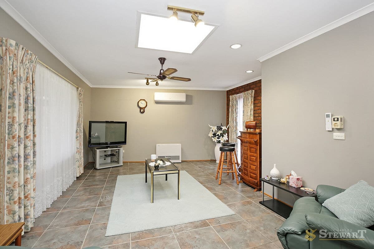122 Hart Street, Elliminyt, VIC, Elliminyt - Thumbnail 5