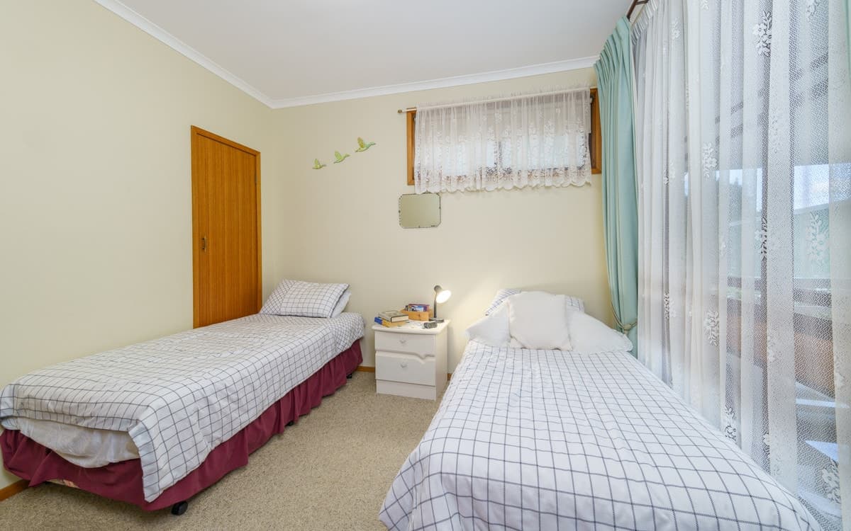 12 Bolivar Street, Terang, VIC, Terang - Thumbnail 6