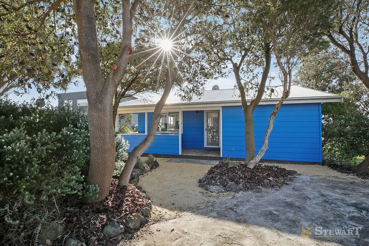 56 Merrett Street, Peterborough, VIC, Peterborough - Thumbnail 6