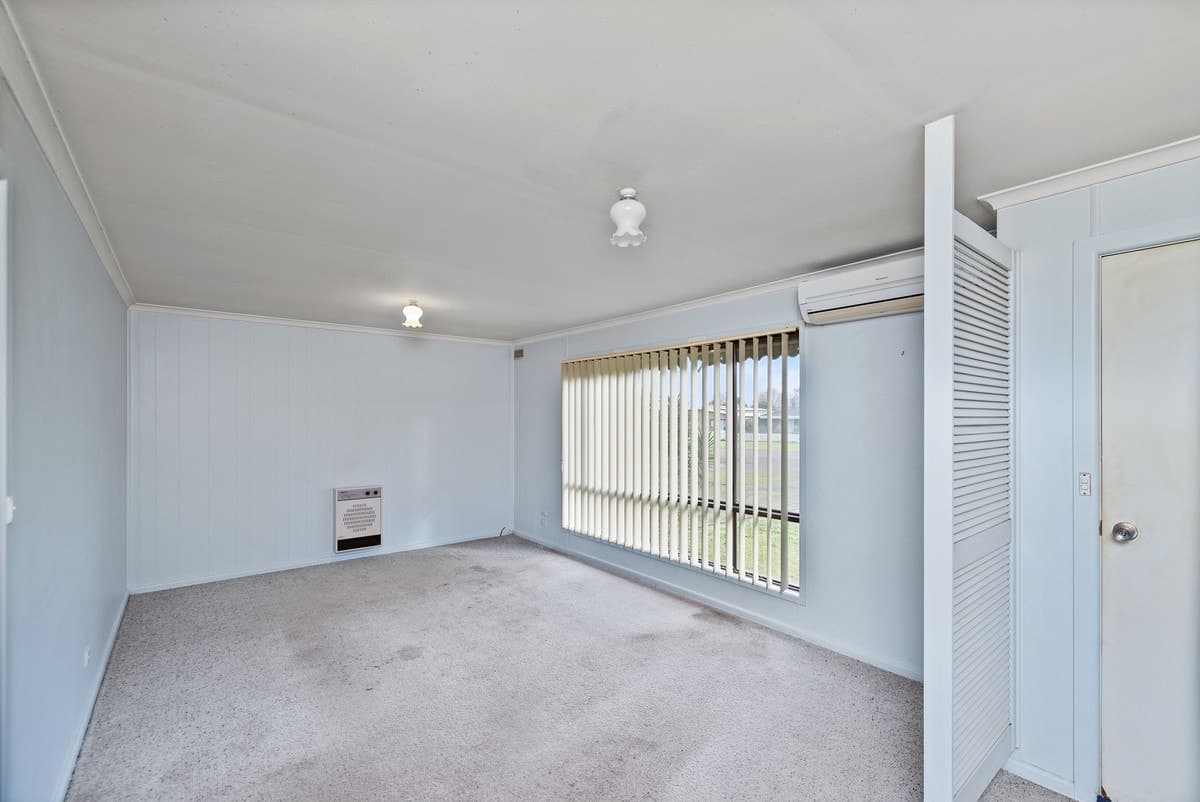 81 Cobb Street, Penshurst, VIC, Penshurst - Thumbnail 2