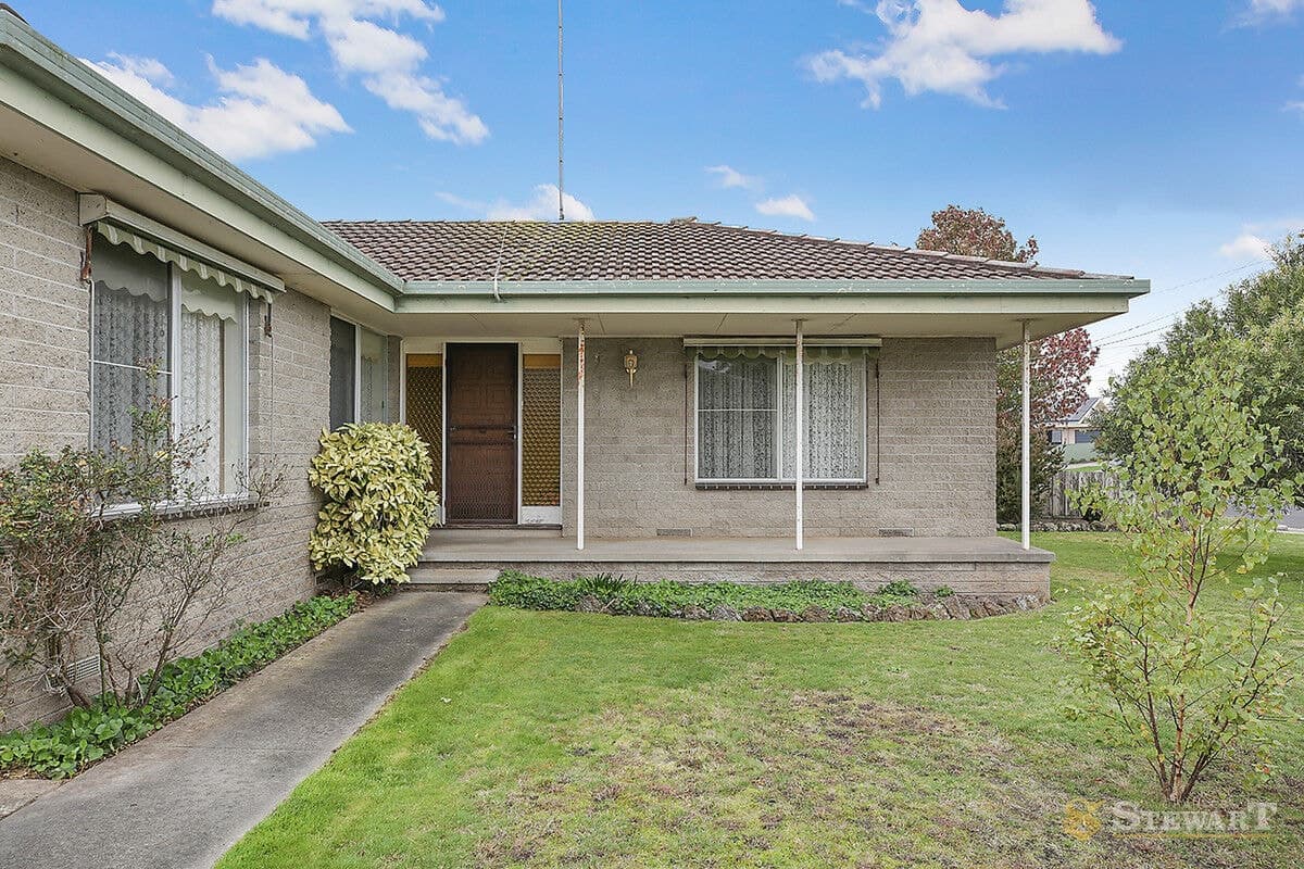 11 John Crescent, Colac, VIC, Colac - Image 1