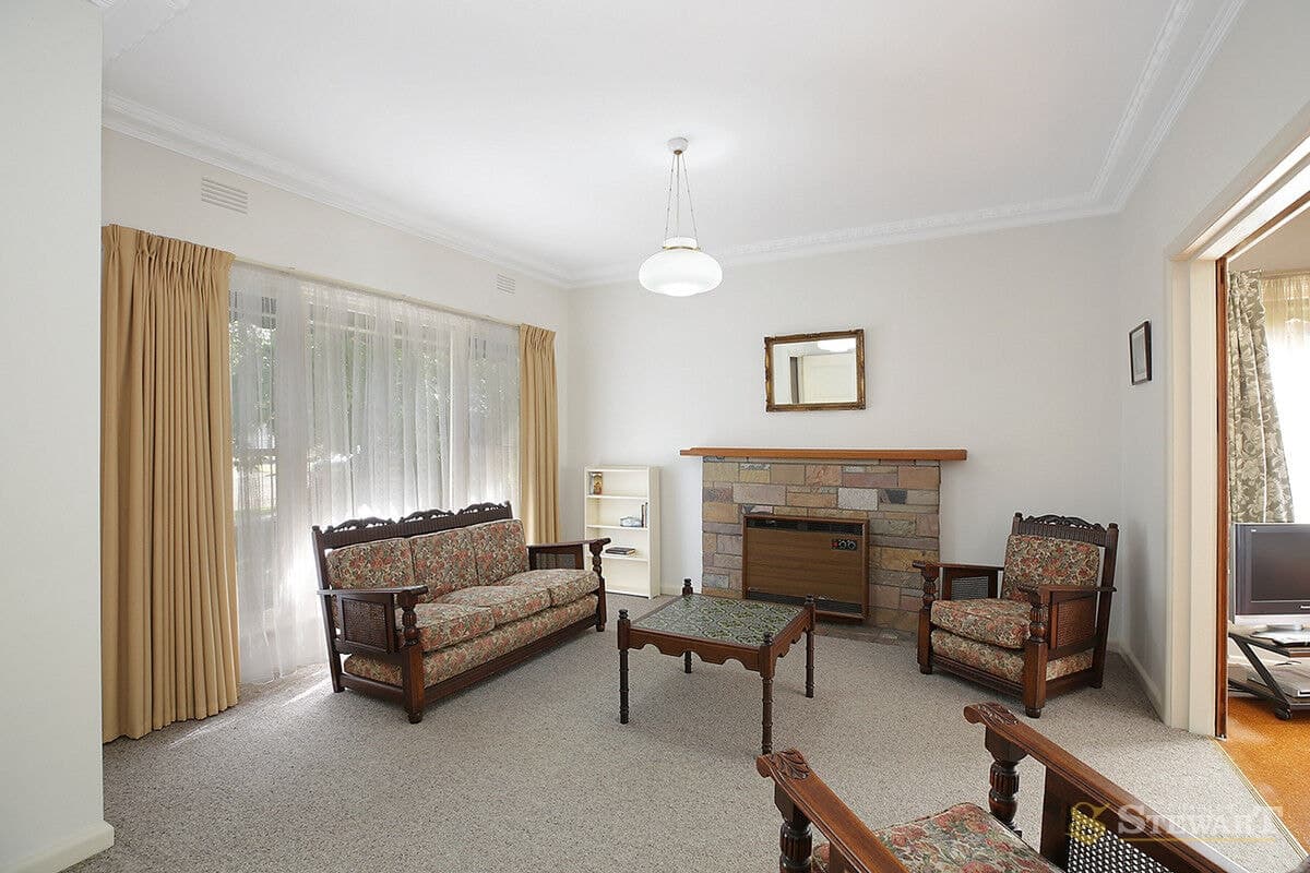 190 Hearn Street, Colac, VIC, Colac - Thumbnail 3