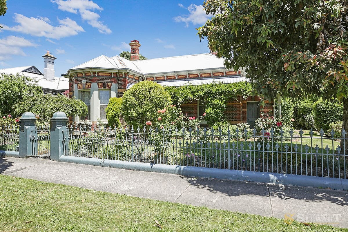 33 Queen Street, Colac, VIC, Colac - Image 1