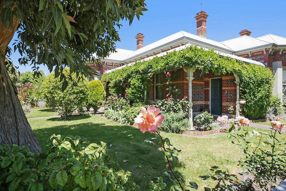 33 Queen Street, Colac, VIC, Colac - Thumbnail 2