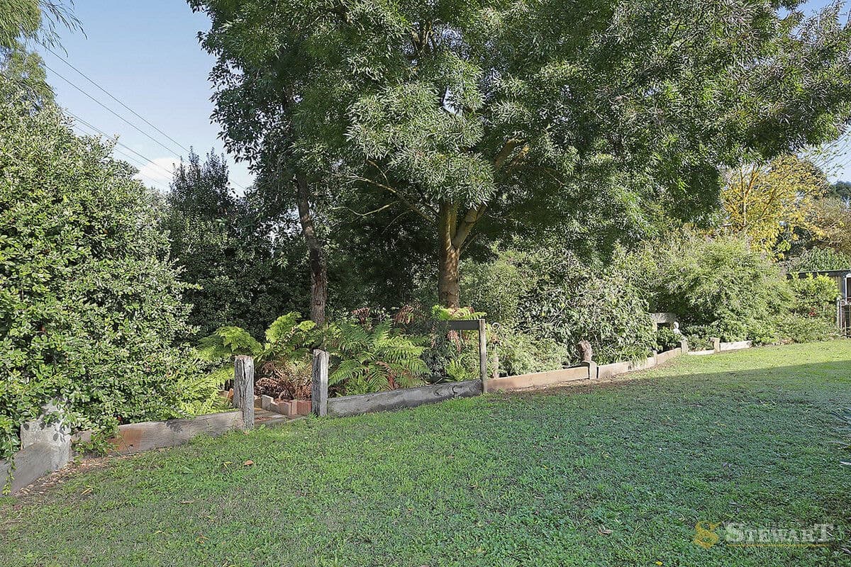 31-33 Wallace Street, Colac, VIC, Colac - Thumbnail 3