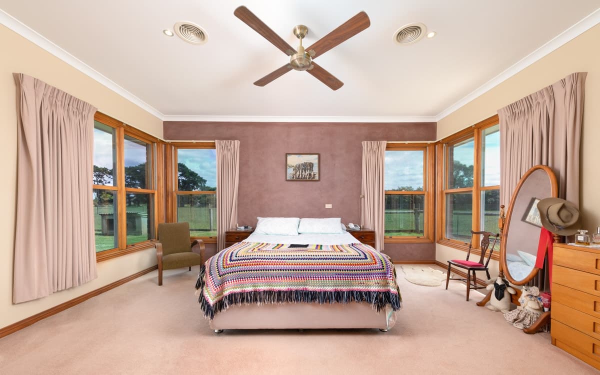 36 Pound Lane, Mortlake, VIC, Mortlake - Thumbnail 4