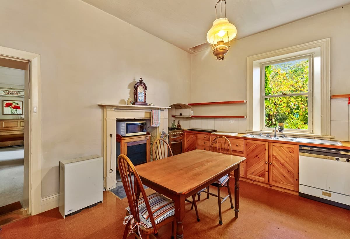 115 Dunlop Street, Mortlake, VIC, Mortlake - Thumbnail 3