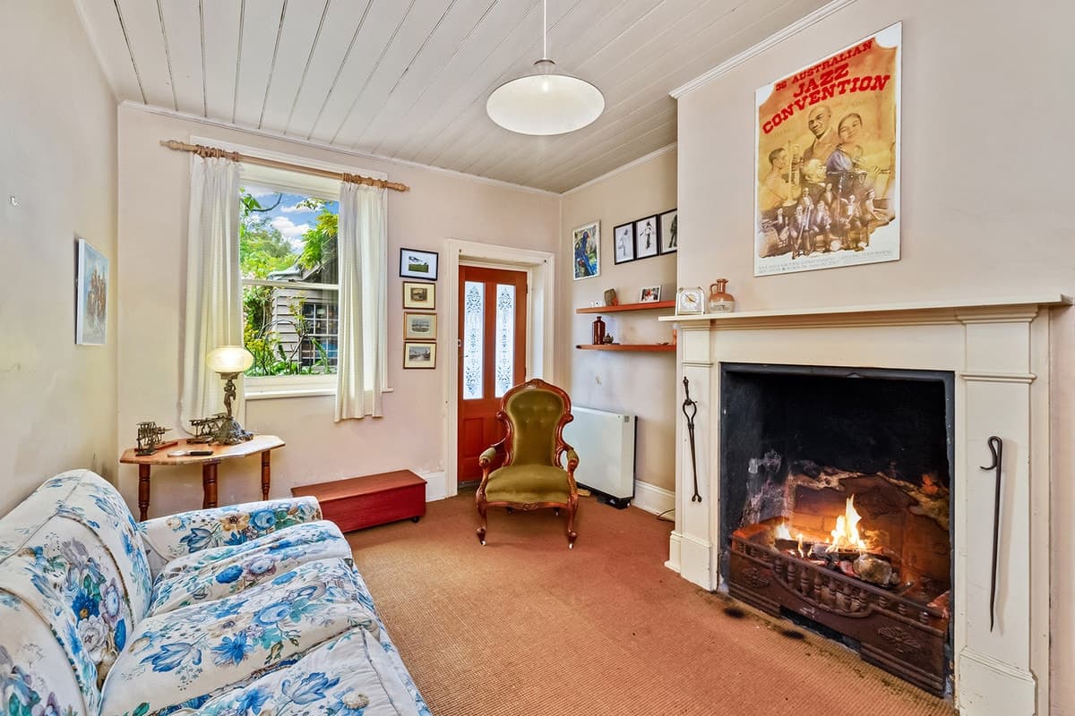 115 Dunlop Street, Mortlake, VIC, Mortlake - Thumbnail 4