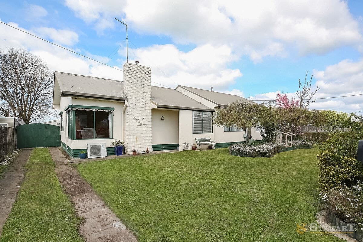 184 Queen Street, Colac, VIC, Colac - Thumbnail 2