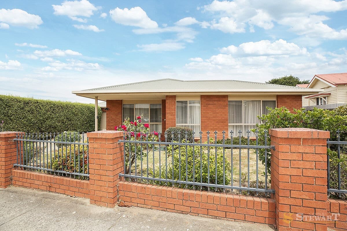 2A Miller Street, Colac, VIC, Colac - Thumbnail 2