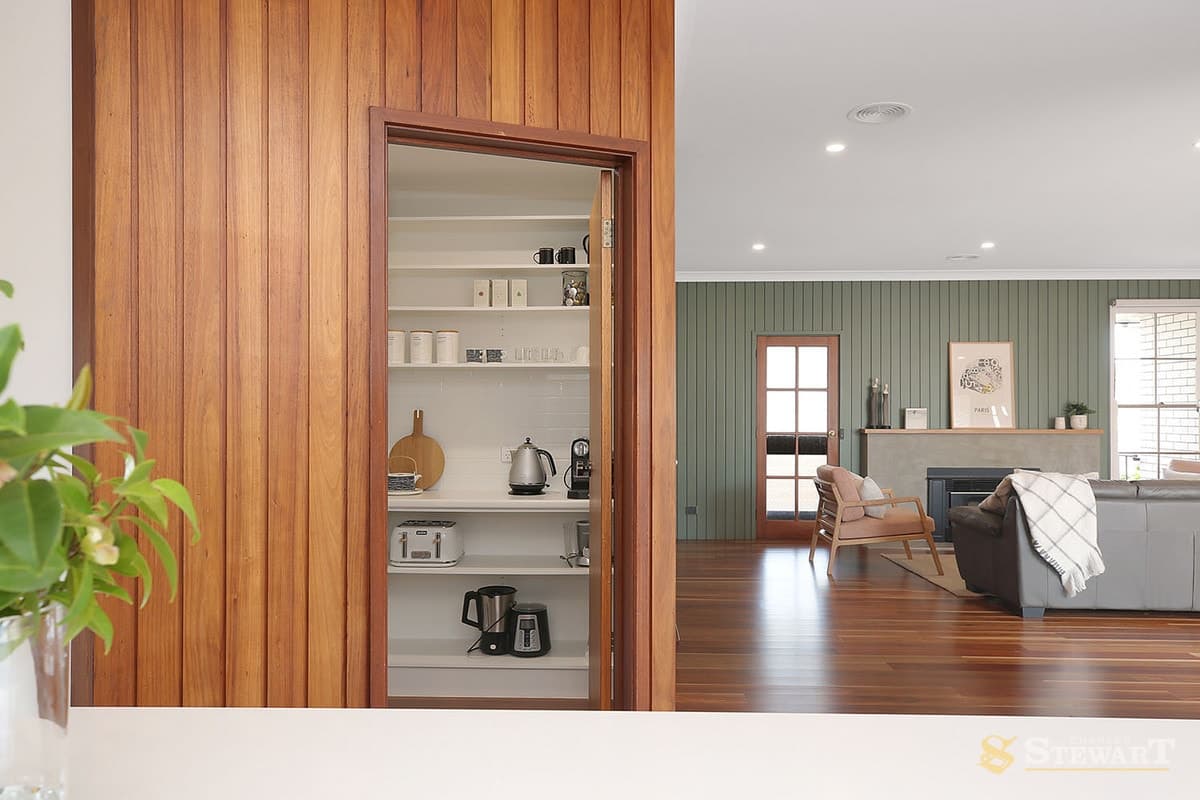 50 Moore Street, Colac, VIC, Colac - Thumbnail 5