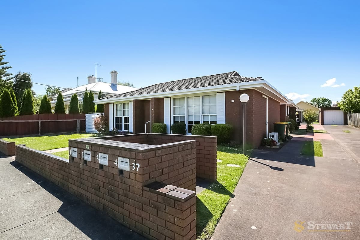 1/37 Pollack Street, Colac, VIC, Colac - Thumbnail 2