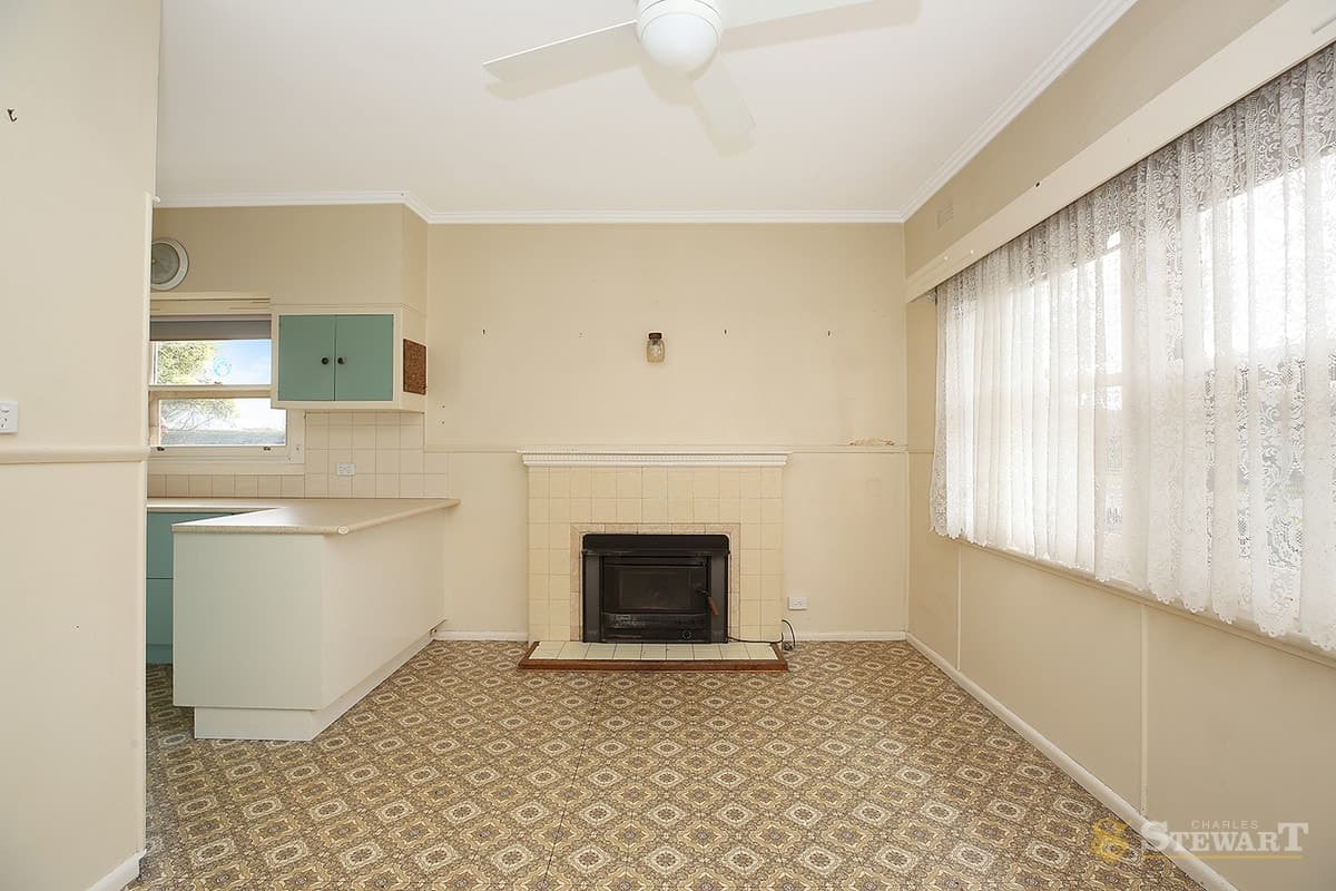 9 Airdrie Street, Colac, VIC, Colac - Thumbnail 5