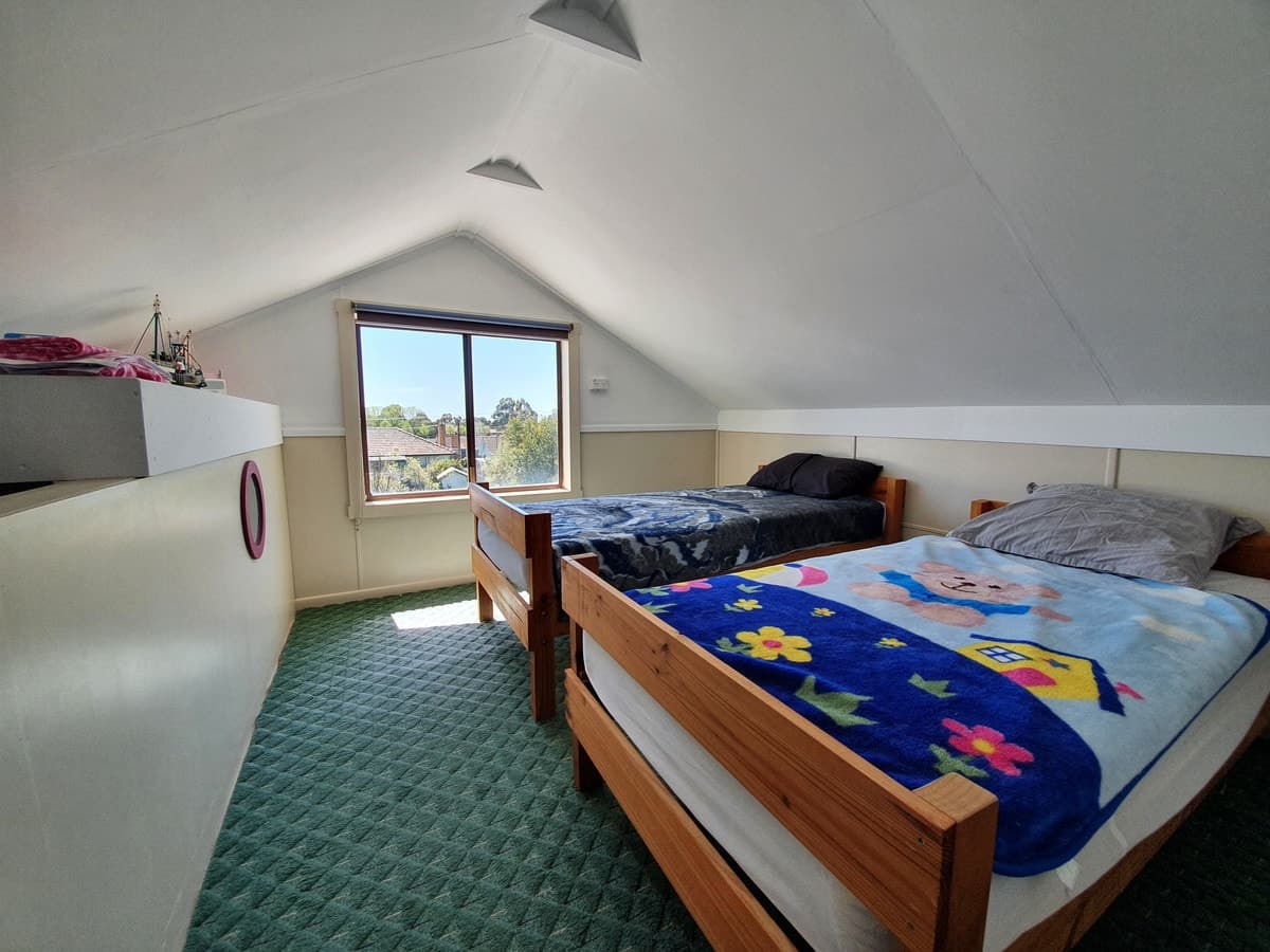 16 Hopetoun Street, Camperdown, VIC, Camperdown - Thumbnail 4