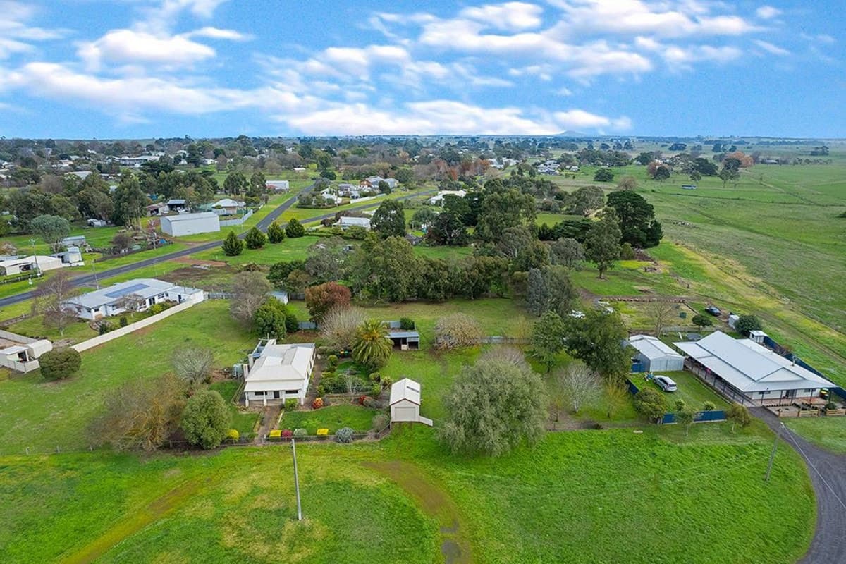 1-7 Penshurst - Dunkeld Road, Penshurst, VIC, Penshurst - Thumbnail 3