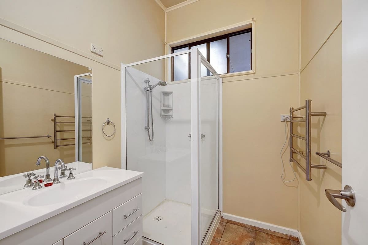 1-7 Penshurst - Dunkeld Road, Penshurst, VIC, Penshurst - Thumbnail 8