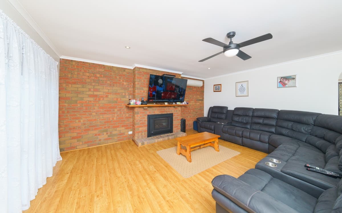 21 Ower Street, Camperdown, VIC, Camperdown - Thumbnail 4