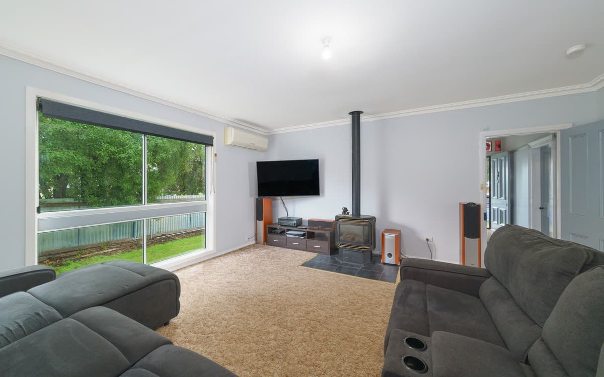 31 Lawrence Street, Camperdown, VIC, Camperdown - Thumbnail 2