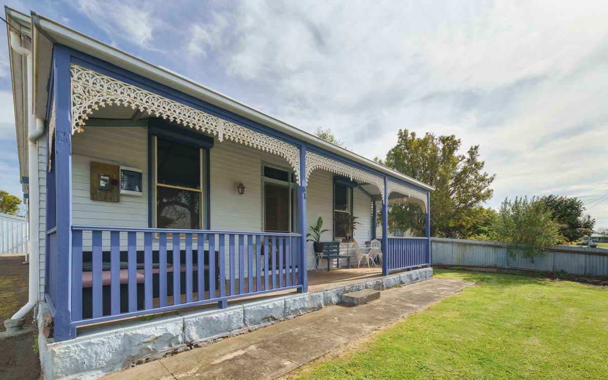 31 Lawrence Street, Camperdown, VIC, Camperdown - Thumbnail 3