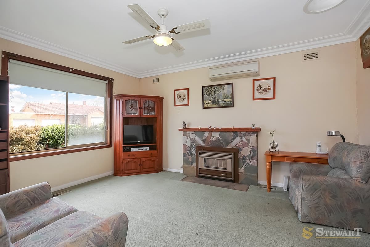 2 Pell Court, Colac, VIC, Colac - Thumbnail 2