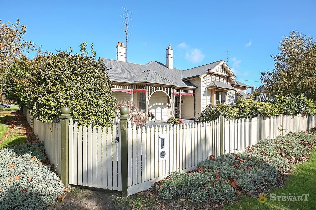 4 Queens Avenue, Colac, VIC, Colac - Image 1