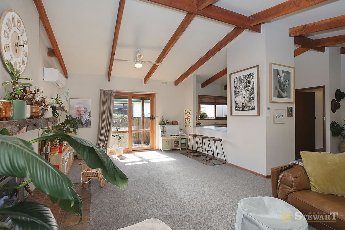 16 Begley Street, Colac, VIC, Colac - Thumbnail 2