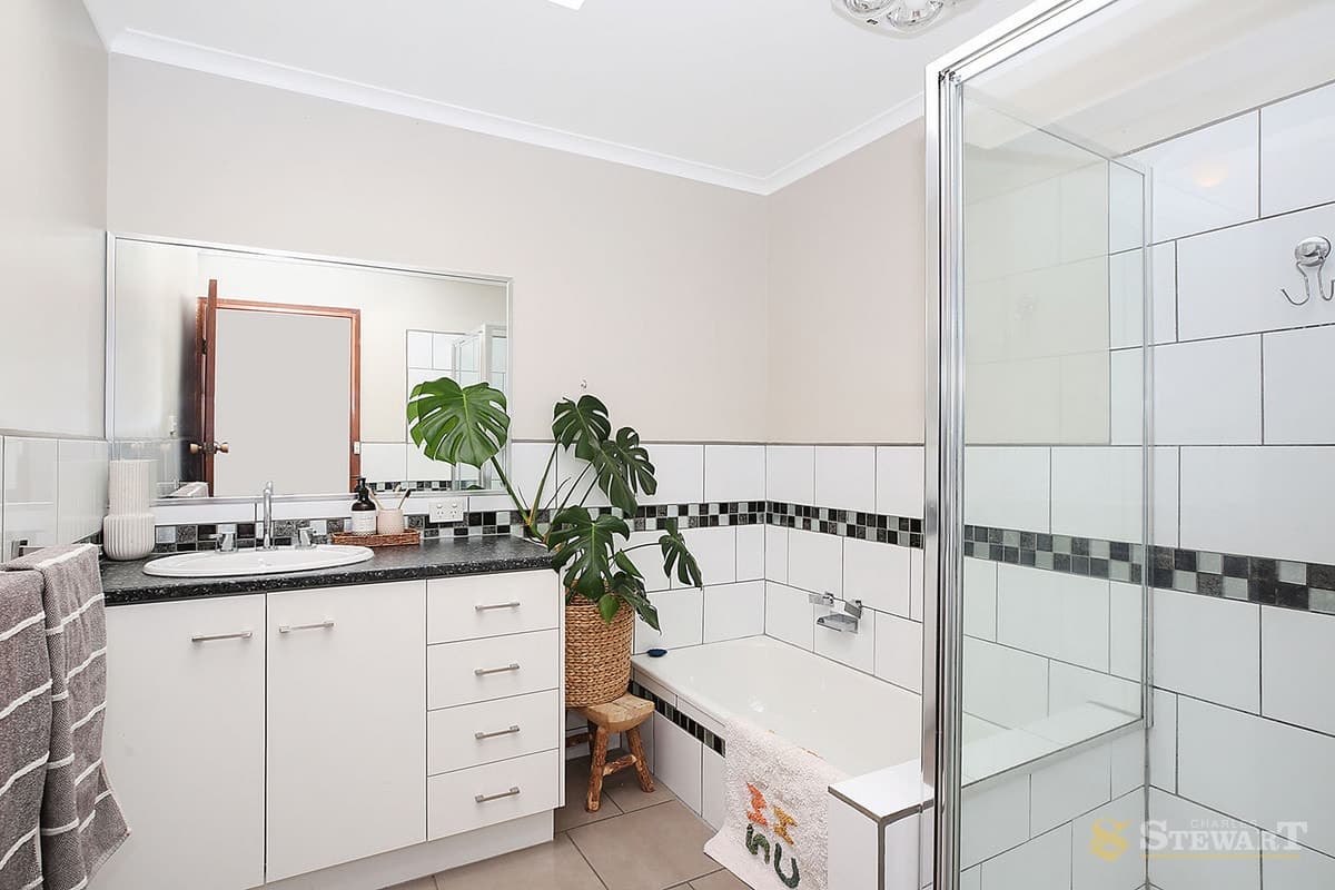 16 Begley Street, Colac, VIC, Colac - Thumbnail 5