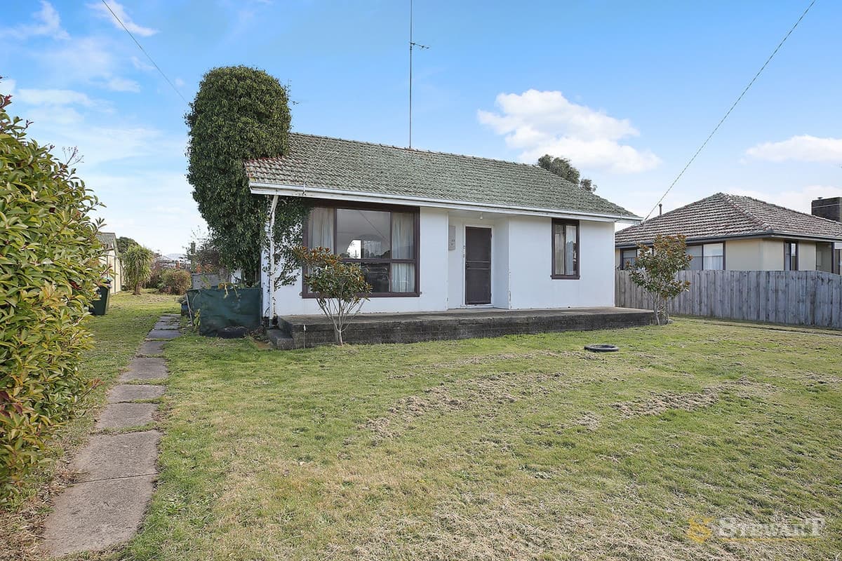 57 Churchill Square, Colac, VIC, Colac - Thumbnail 2