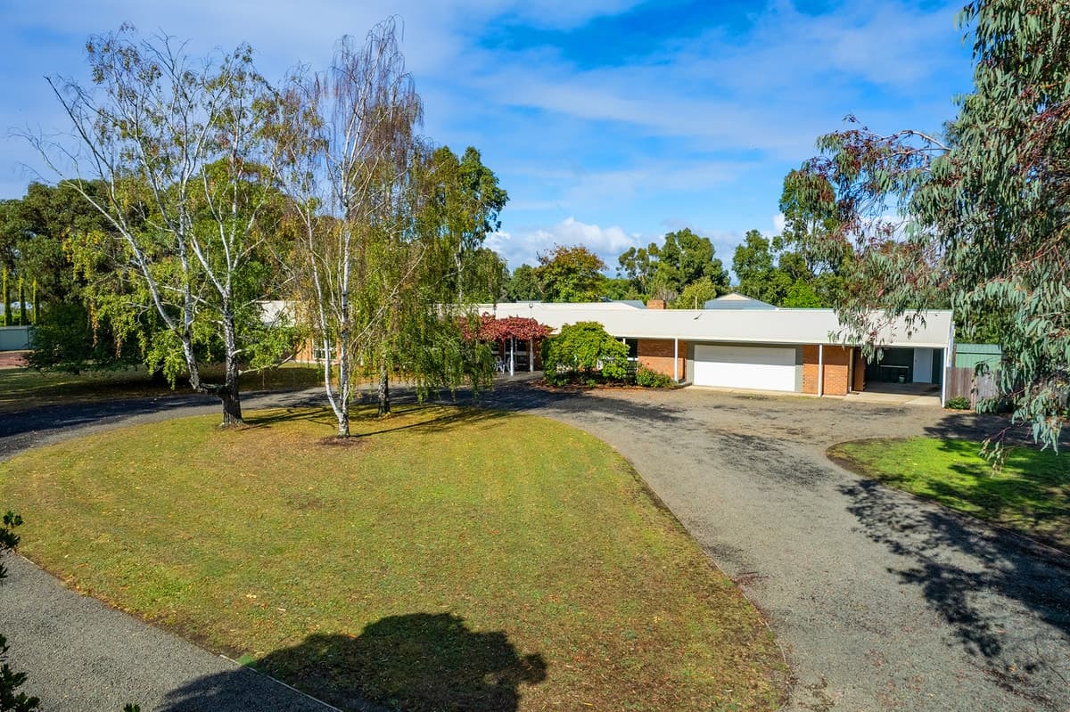 22 Tatlock Street, Hamilton, VIC, Hamilton - Thumbnail 5