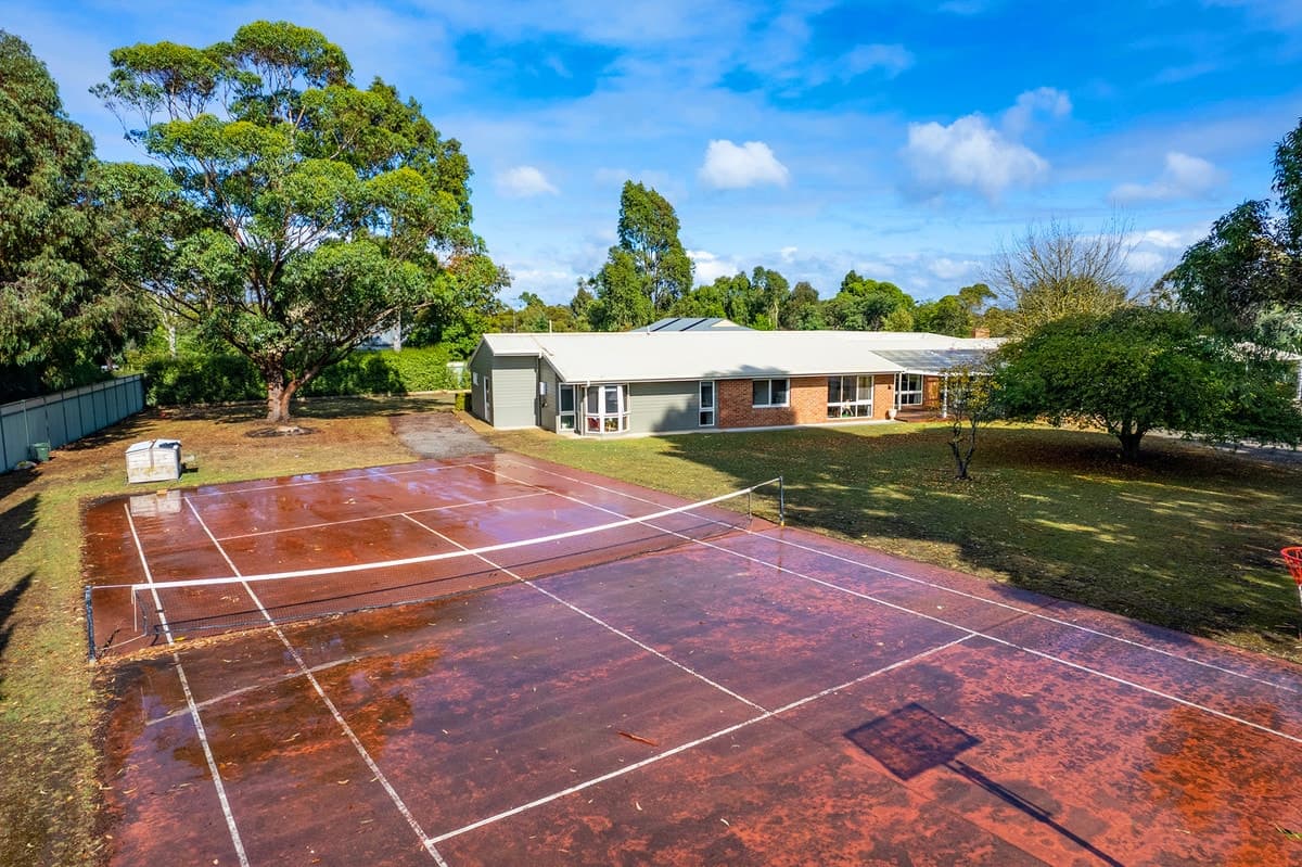 22 Tatlock Street, Hamilton, VIC, Hamilton - Thumbnail 6