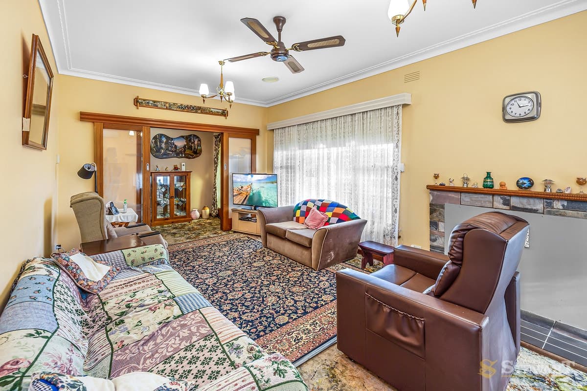 80 Walker Street, Cobden, VIC, Cobden - Thumbnail 5
