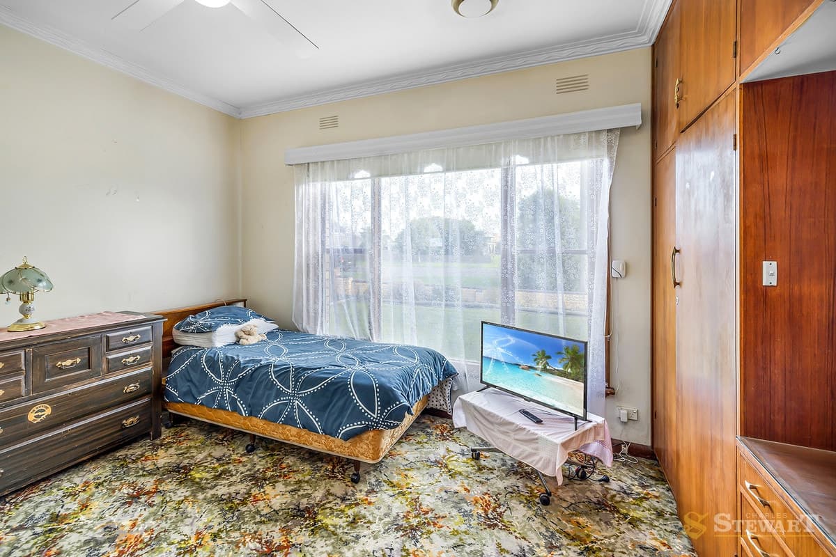 80 Walker Street, Cobden, VIC, Cobden - Thumbnail 8