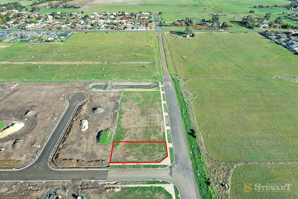 230 Hearn Street, Colac, VIC, Colac - Thumbnail 3