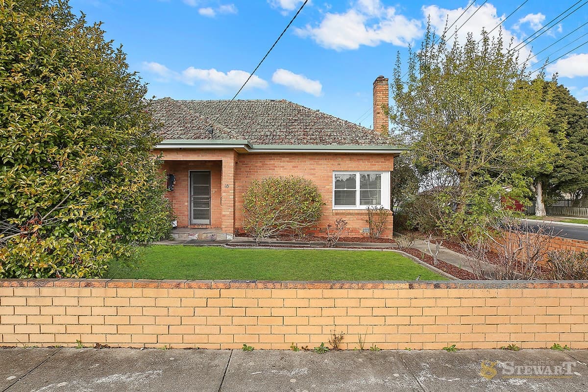 60 Jennings Street, Colac, VIC, Colac - Thumbnail 2