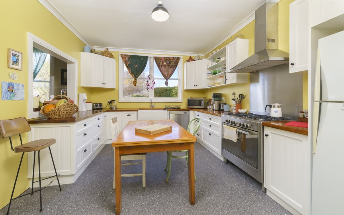 35 Wright Street, Camperdown, VIC, Camperdown - Thumbnail 2