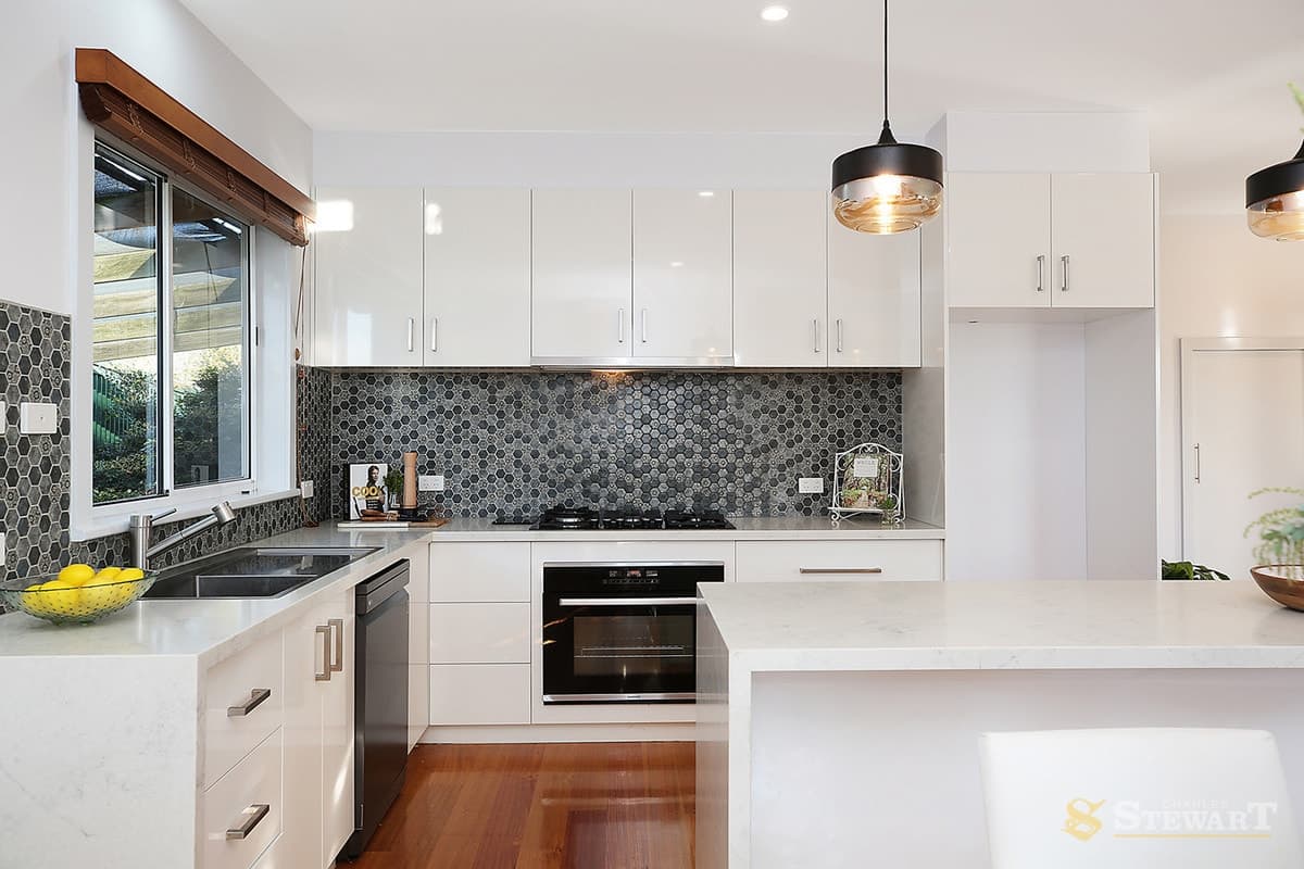 20 Fenwick Street, Colac, VIC, Colac - Thumbnail 3