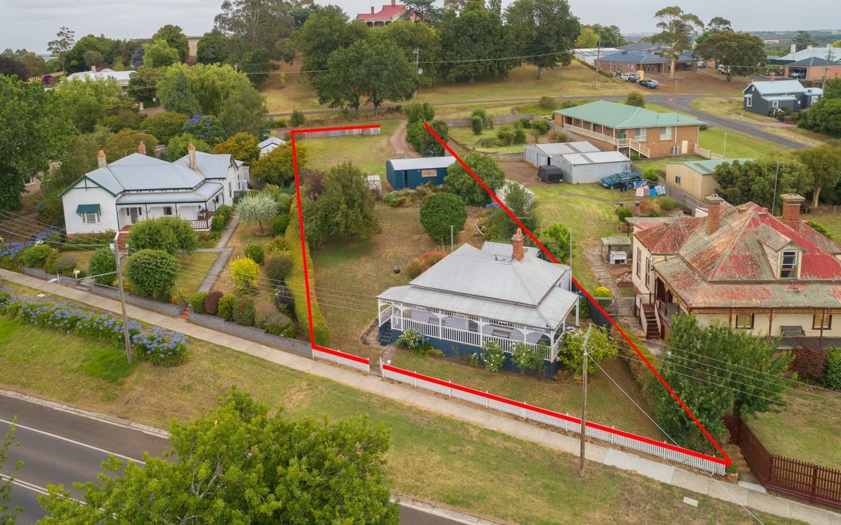 10 Warrnambool Road, Terang, VIC, Terang - Thumbnail 2