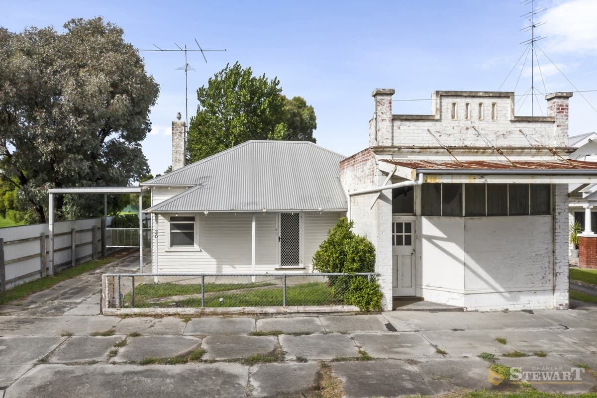26 Ligar Street, Colac, VIC, Colac - Thumbnail 2