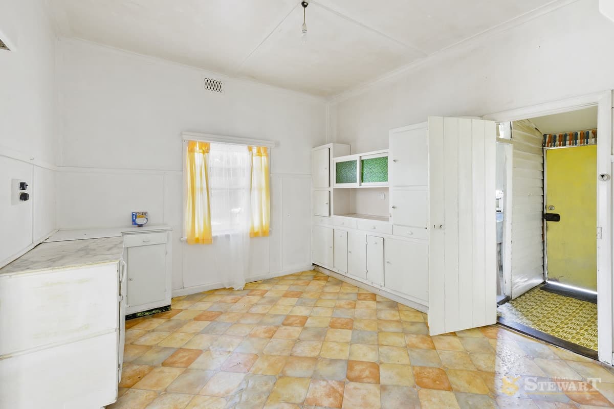 26 Ligar Street, Colac, VIC, Colac - Thumbnail 4