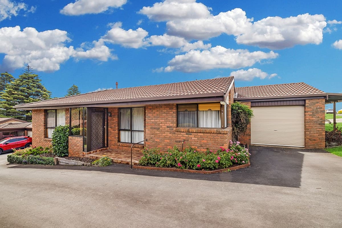 35 Mickle Crescent, Warrnambool, VIC, Warrnambool - Thumbnail 2