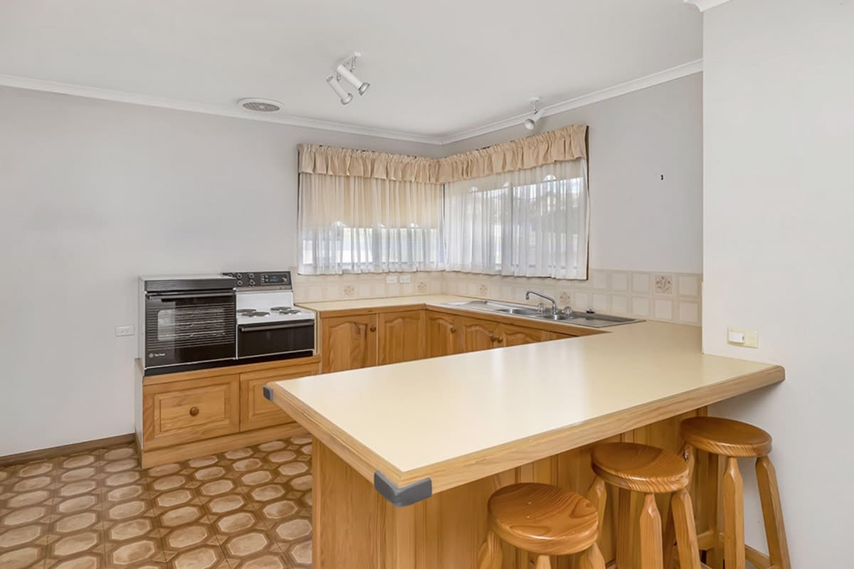 35 Mickle Crescent, Warrnambool, VIC, Warrnambool - Thumbnail 4