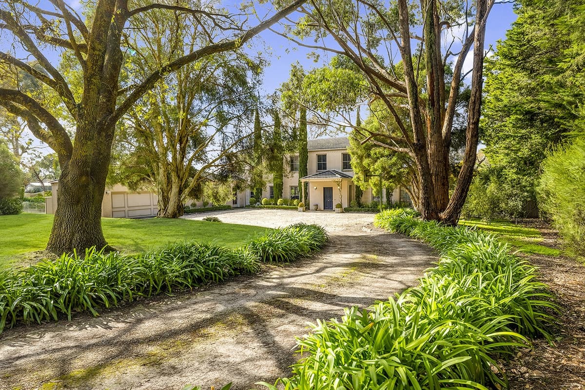 64 Hensley Park Road, Hamilton, VIC, Hamilton - Image 1