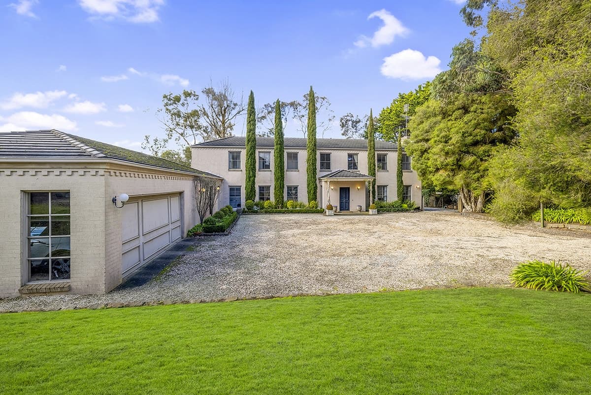 64 Hensley Park Road, Hamilton, VIC, Hamilton - Thumbnail 2
