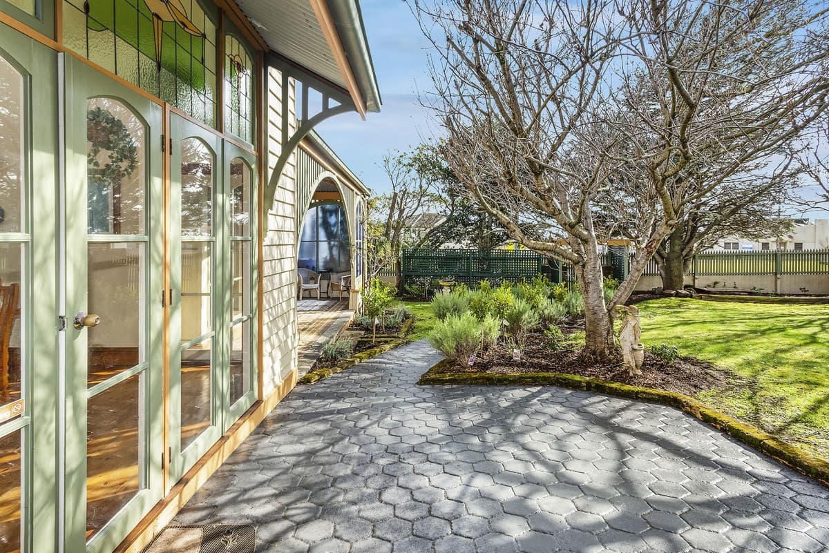 30 Spence Street, Warrnambool, VIC, Warrnambool - Thumbnail 2